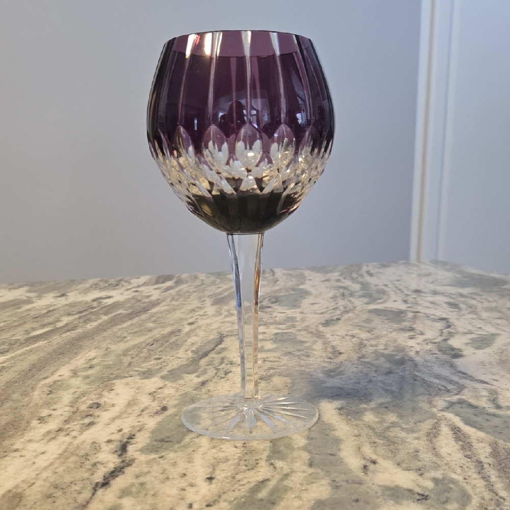 Elegant Purple Crystal Wine Glass